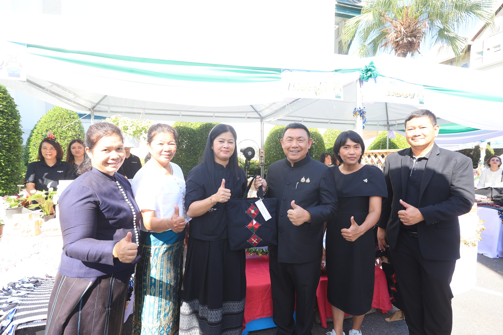 title - ส.ป.ก.เพชรบุรี ร่วมงาน “ส่งความสุขปีใหม่ มอบให้เกษตรกรในเขตปฏิรูปที่ดิน ประจำปี พ.ศ. 2569”